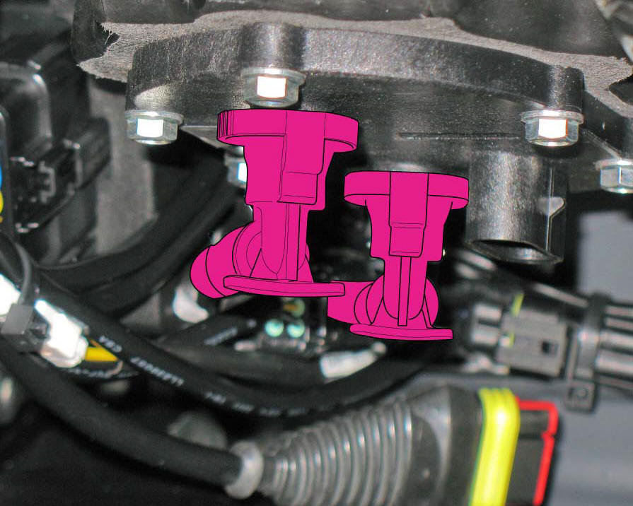 Positioning of the fuel tank breather and drain hoses