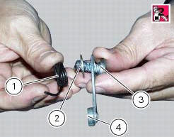 Refitting the gear interlock plunger and pawl assembly