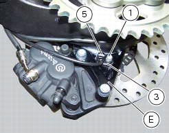 Replacing the rear phonic wheel sensor