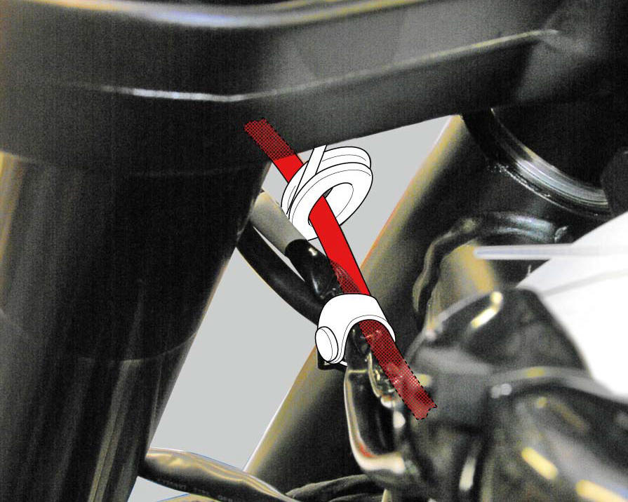 Positioning of the clutch hose