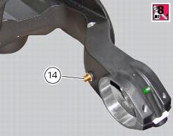 Refitting the rear wheel eccentric hub and rear wheel shaft