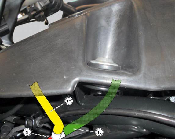 Positioning of the fuel tank breather and drain hoses